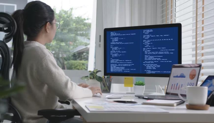 永顺县企业数字化解决方案:机器学习赋能商业模式升级的核心路径